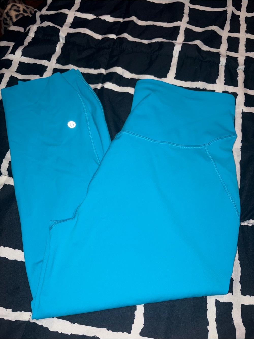Lululemon Bright pool side blue High-Rise size 14 Leggings